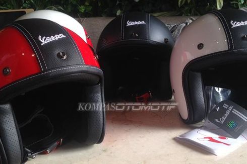 Helm Retro Orisinal dari Piaggio Indonesia