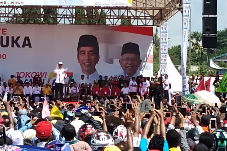 Jokowi tiba di lengkap kupang, agenda berikut kunjungan presiden Tiba di