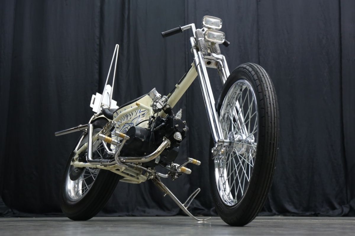 Motor custom Honda Grand bergaya choppy cub garapan Harta Motorcycle