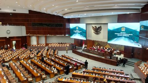 CSIS: Jumlah Caleg Perempuan Terpilih di DPR Naik, tapi Sebagian Terkait Dinasti Politik