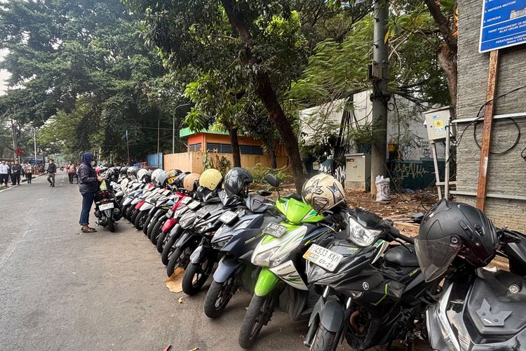 Tarik Parkir Rp 5.000 Tanpa Karcis, 2 Jukir Taman Sumenep Jakpus Dipanggil Dishub