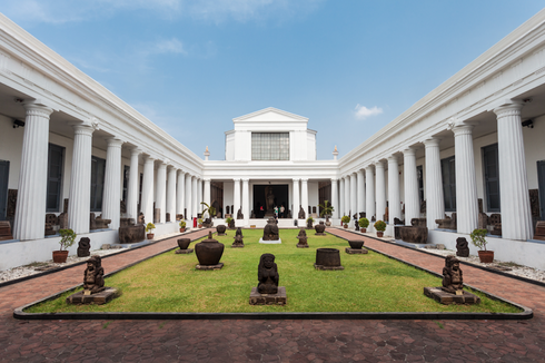 Museum Nasional Larang Pengunjung Foto Pakai Kamera Profesional