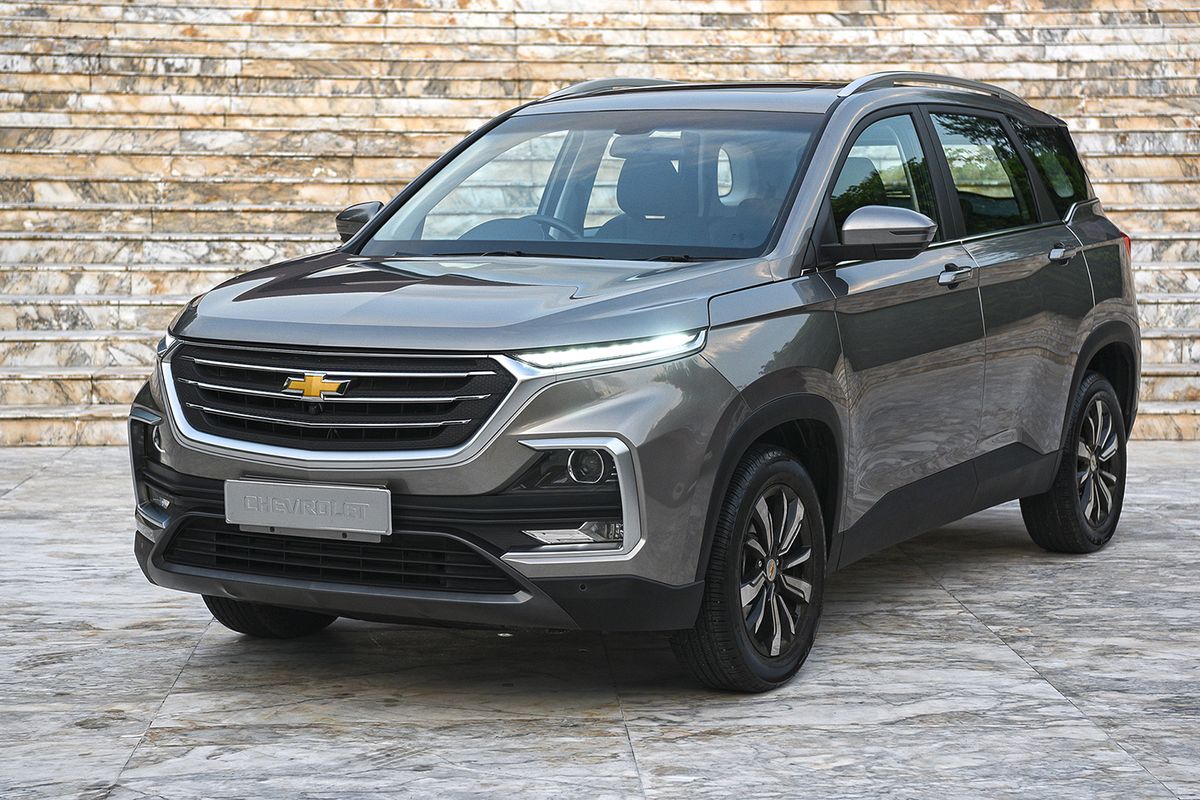 Chevrolet Captiva dengan basis Wuling Almaz di Thailand