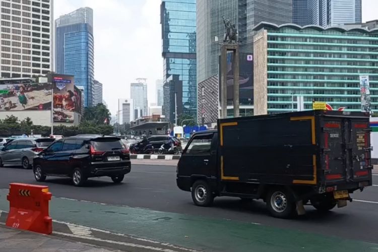 Jelang Demo BEM UI, Dishub DKI Siagakan Tim Pengatur Lalin dan Parkir di Bundaran HI
