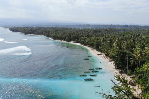 Lebih dari 26.000 Turis Asing Kunjungi Pesisir Barat di Lampung pada 2022
