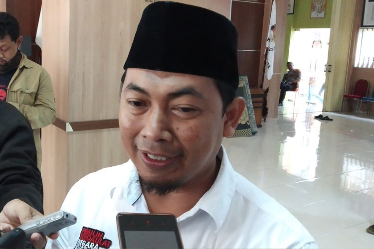 Divisi Bidang Perencanaan, Data dan Informasi KPU Kota Surakarta, Kajad Pamuji Joko W, ditemui di Kantor KPU Jalan Kahuripan Utara, Kelurahan Sumber, Kecamatan Banjarsari, Solo, Jawa Tengah, Jumat (26/4/2019).