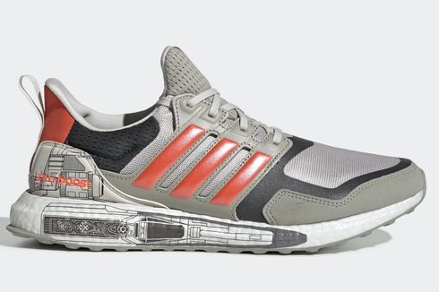 Adidas Ultra Boost Edisi Star Wars Lengkap dengan X-Wing Starfighter