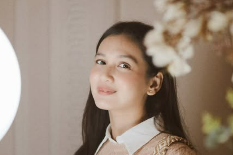 Bukan Tak Mampu, Dea Annisa Ungkap Alasan Pilih Tetap Hidup Sederhana meski 28 Tahun Jadi Artis