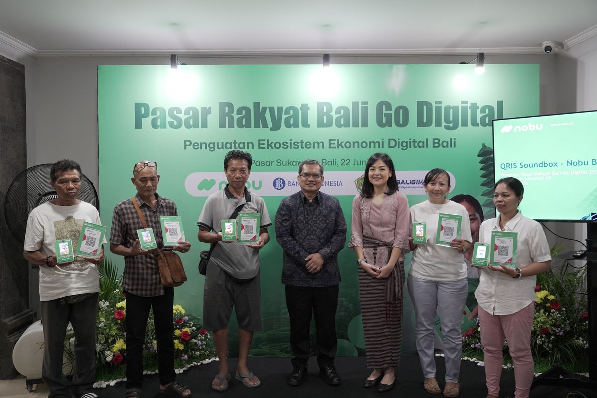Nobu Bank Bagikan Soundbox QRIS Gratis untuk Pedagang Pasar Sukawati