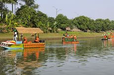 Hari Sungai Nasional, DLH Jakarta Pamerkan 32 Perahu dari Botol Plastik Bekas di Kali BKT Jaktim