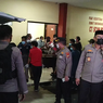 Keluar dari RS Polri Dini Hari, Jenazah Terduga Teroris ZA Dibawa ke TPU Pondok Ranggon