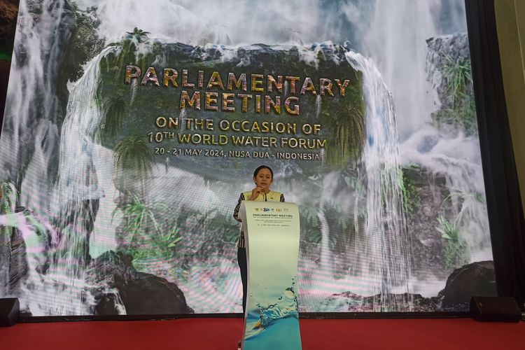 Ketua DPR RI Puan Maharani dalam konferensi pers penutupan Parliamentary Meeting on the Occasion of the 10th World Water Forum (WWF) 2024 di Nusa Dua, Kabupaten Badung, Bali, Selasa (21/5/2024). 