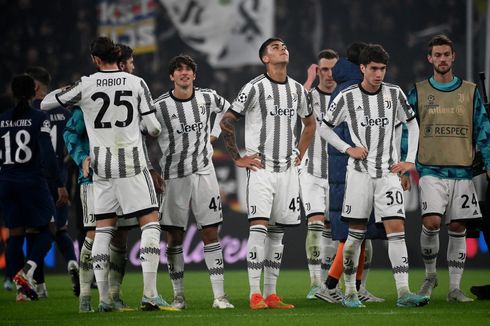Juventus Dihukum Pengurangan 15 Poin, Pemain Berangkulan Tangan 