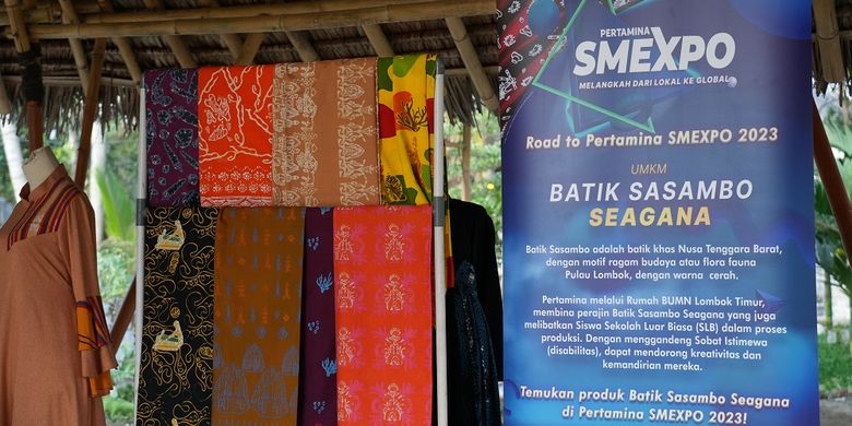 Salah satu produk dari UMKM mitra binaan Pertamina Seagana Batik Sasambo.
