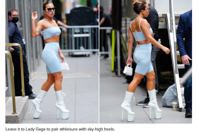 Lady Gaga mengenakan tank top ketat seperti bra sport dipadukan dengan celana bersepeda pendek berwarna baby blue dari brand Marc Jacobs.