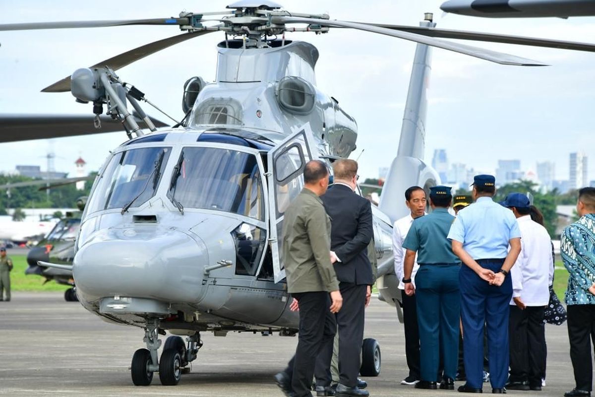 Helikopter Panther AS 565 MBE yang diserahkan Menhan Prabowo Subianto ke TNI AL di Lanud Halim Perdanakusuma, Jakarta Timur, Rabu (24/1/2024)