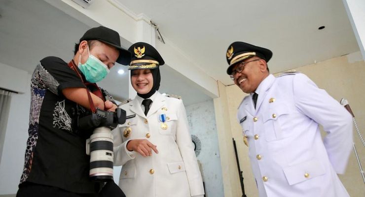 Sugirah Bakal Bersaing dengan Ipuk dalam Pilkada Banyuwangi 2024, Indikasi Perang Dingin Menguat