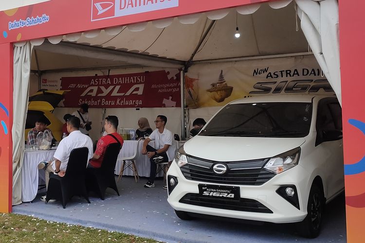 Mobil Sigra di acara Daihatsu Kumpul Sahabat Bandung