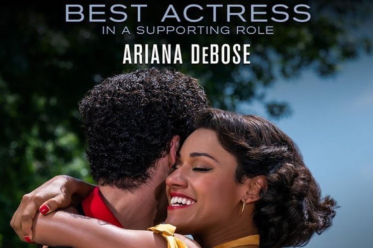 Ariana DeBose menang Artis Pendukung Terbaik di Piala Oscar 2022 lewat perannya sebagai Anita di West Side Story.