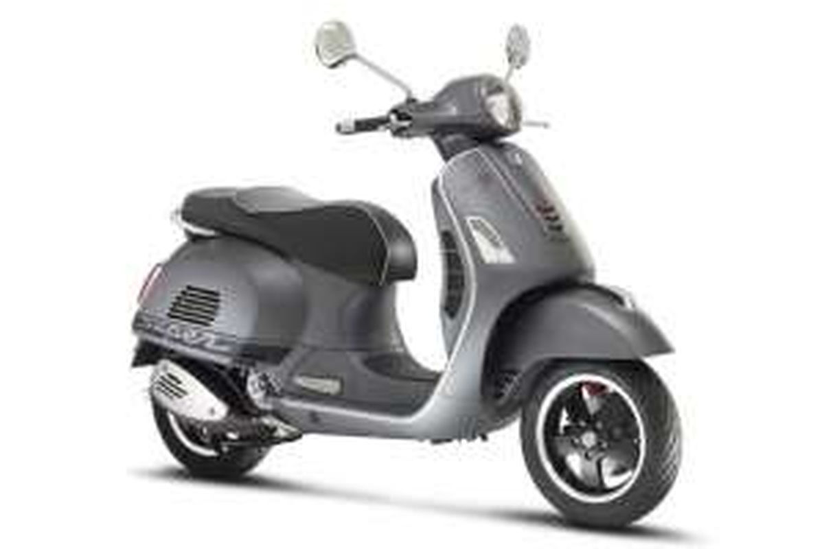 Vespa GTS 300 SUper Sport.