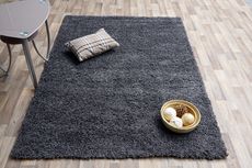 Seberapa Sering Anda Harus Membersihkan Karpet di Rumah?