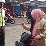 Viral Video Seorang Ibu Balik Marahi Polisi Saat Ditegur Tak Pakai Helm, lalu Kabur