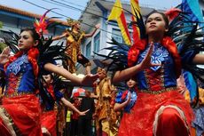 Tarian Gadis Cantik hingga Dodombaan Ramaikan Pesta Ultah Jabar