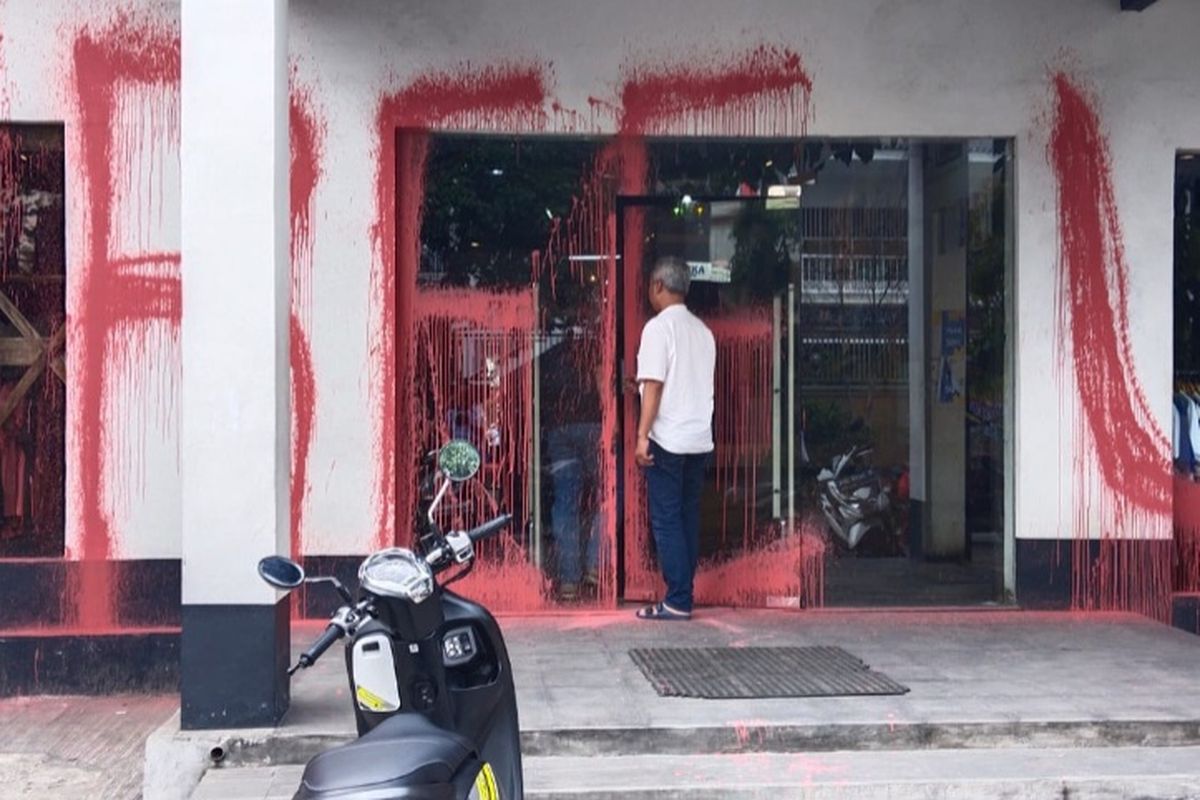 Aksi vandalisme di sebuah distro yang ada di Koja Jakut ternyata hanya untuk konten promosi