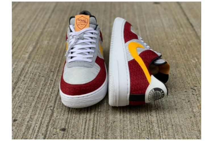 AS Roma Nike Air Force 1.