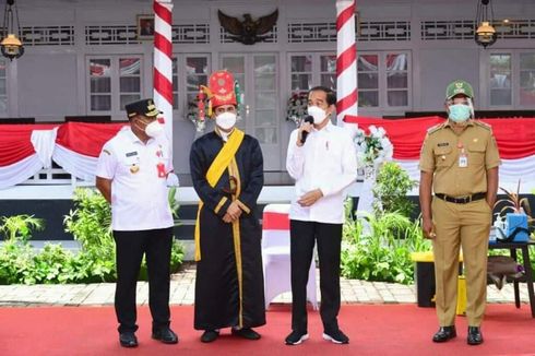 Bertemu Jokowi, Nelayan dan Pedagang di Maluku Tengah “Curhat”