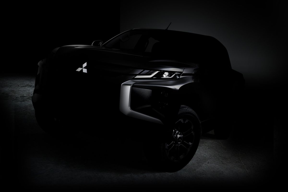 Teaser Mitsubishi Triton terbaru diperlihatkan Mitsubishi. 