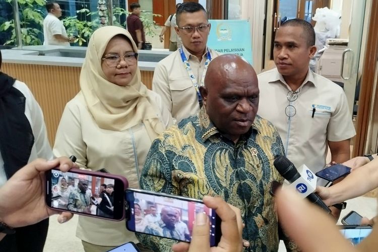 Baku Tembak di Papua Tengah, Pigai: Rakyat Sudah Tahu Pelakunya, Jangan Disembunyikan