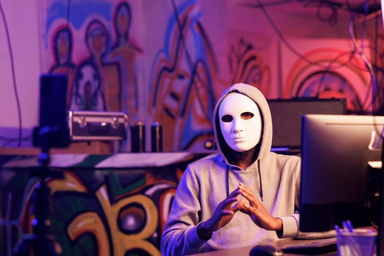 Sindikat Scam Internasional Solo Baru Incar WN Amerika: Korban Dijebak Cinta, Masuk Kripto Palsu