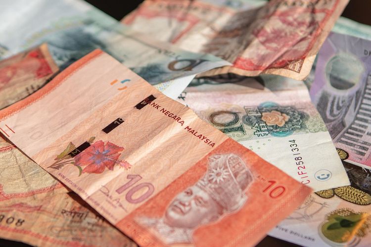 Ringgit Malaysia Memimpin Penguatan Mata Uang Asia, Bagaimana dengan Rupiah?