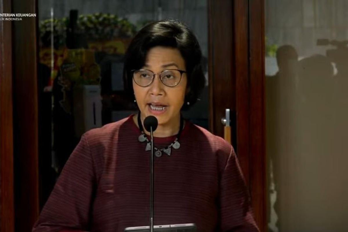 Menteri Keuangan Sri Mulyani Indrawati dalam konferensi pers usai Rapat Paripurna pengesahan RUU HKPD di Jakarta, Selasa (7/12/2021).