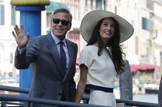 Nyonya George Clooney Berpijar di Venesia