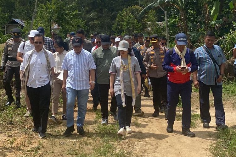 Wamendiktisaintek Stella Tinjau Lokasi SMA Unggulan Garuda di Bangka