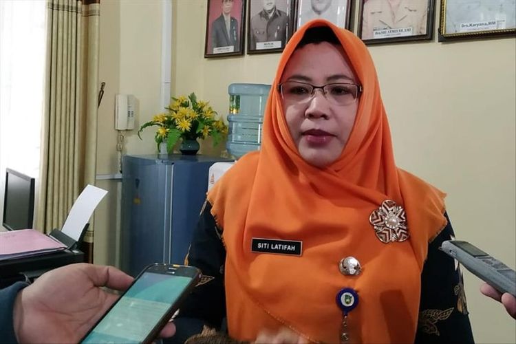 Kepala SMPN 7 Surakarta Siti Latifah di Solo, Jawa Tengah, Rabu (10/7/2019).