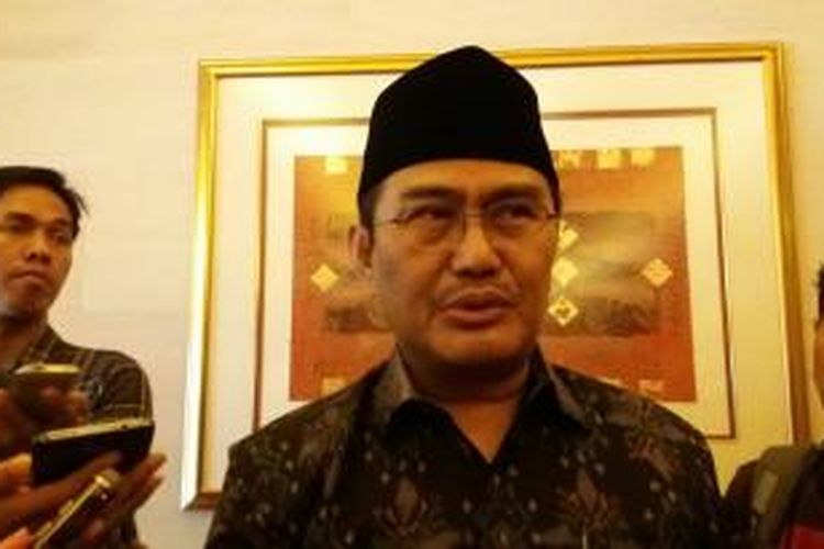 Ketua Dewan Kehormatan Penyelenggara Pemilu (DKPP), Jimly Ashiddiqie di Hotel Aryaduta, Jakarta, Senin (28/12/2015)