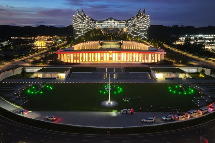 Istana Negara Ibu Kota Nusantara (IKN) di Penajam Paser Utara, Kalimantan Timur (Kaltim), Senin (12/1/2026). Presiden Prabowo pertama kalinya mengunjungi IKN dan menginap sejak menjabat sebagai Presiden RI. 