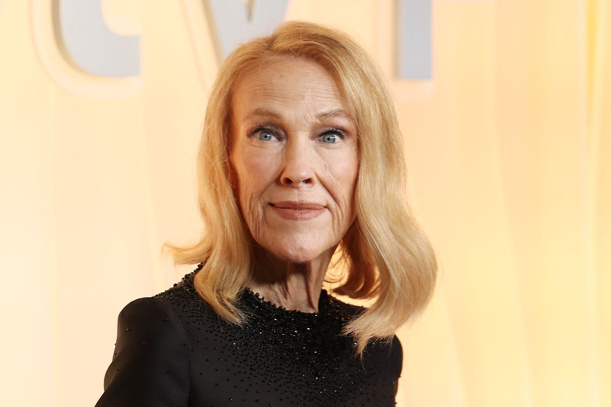Penyebab Kematian Catherine O'Hara Terungkap: Kanker Rektal dan Penyumbatan Paru