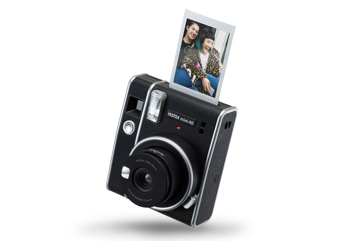 instax Mini 40