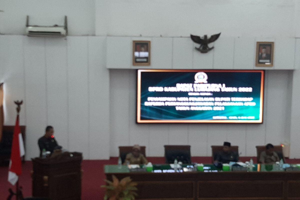 Suasana Sidang Paripurna DPRD Lumajang, foto diambil (7/6/2022)