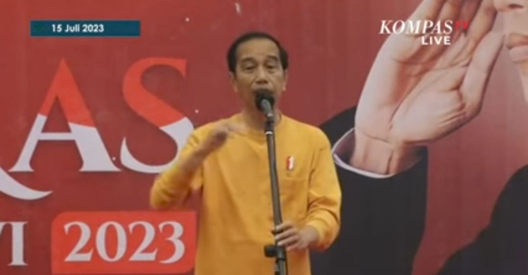 Jokowi Senang Relawannya Tak Terbawa Arus dan Tetap Tenang Jelang Pilpres 2024