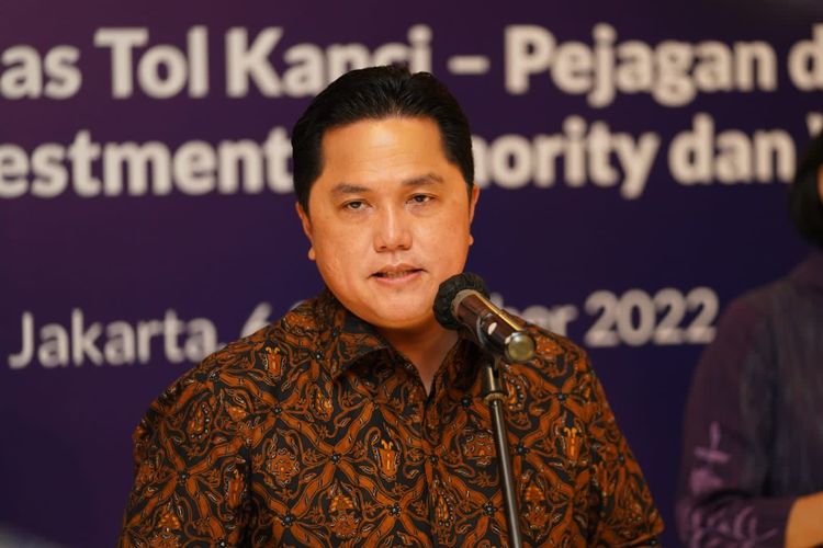 Menteri BUMN Erick Thohir mengatakan operasi pasar murah BUMN bisa mambantu meringankan beban rakyat.