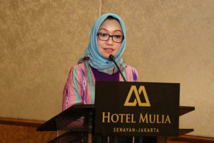 Plt. Irjen Kemnaker Estiarty Haryani dalam sambutannya mewakili Menteri Ketenagakerjaan (Menaker) M. Hanif Dhakiri pada  seminar Navigating Indonesia Program di Hotel Mulia, Jakarta, Sabtu (13/10/2018) 