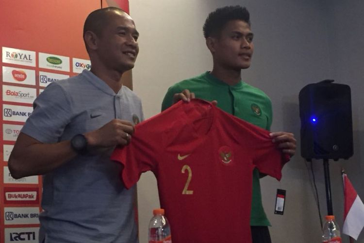 Pengenalan jersey baru timnas Indonesia yang akan dikenakan pada laga persahabatan melawan Mauritius, di Stadion Wibawa Mukti, Cikarang pada Selasa (11/9/2018).