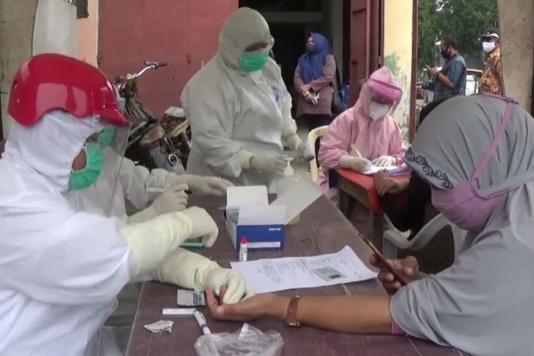 Takut Dinyatakan Positif Covid-19, Pedagang Rame-Rame Hindari Rapid Tes