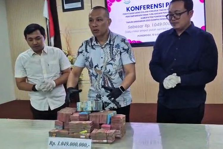 Kasus Korupsi Tunjangan Perumahan DPRD Ponorogo, Uang Disita Kejari Capai Rp 3,037 Miliar