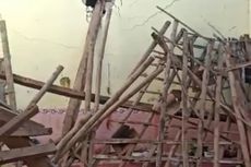 Kisah Sumiran, Warga Jember yang Dapur Rumahnya Ambruk karena Gempa